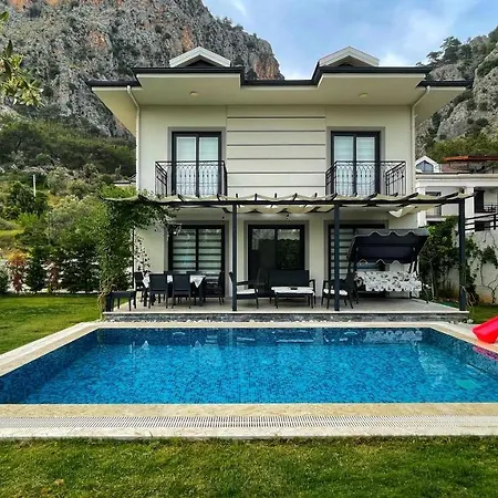 Vilă Private In Gocek Perest *